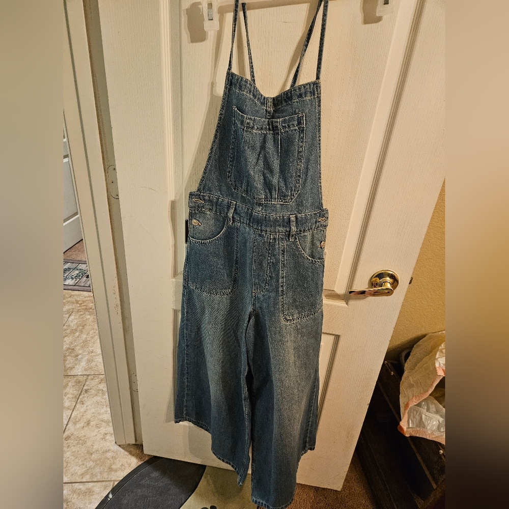 Free People Blue Denim Overalls/Jumpsuit w/Tied Back Waist